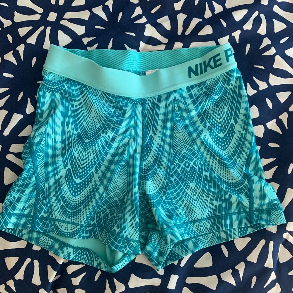 Womens 3” Nike pro spandex